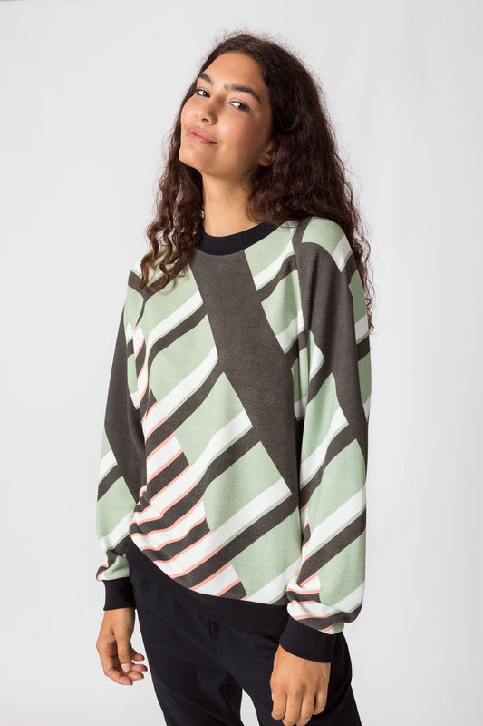 KORE WOMEN SWEATER