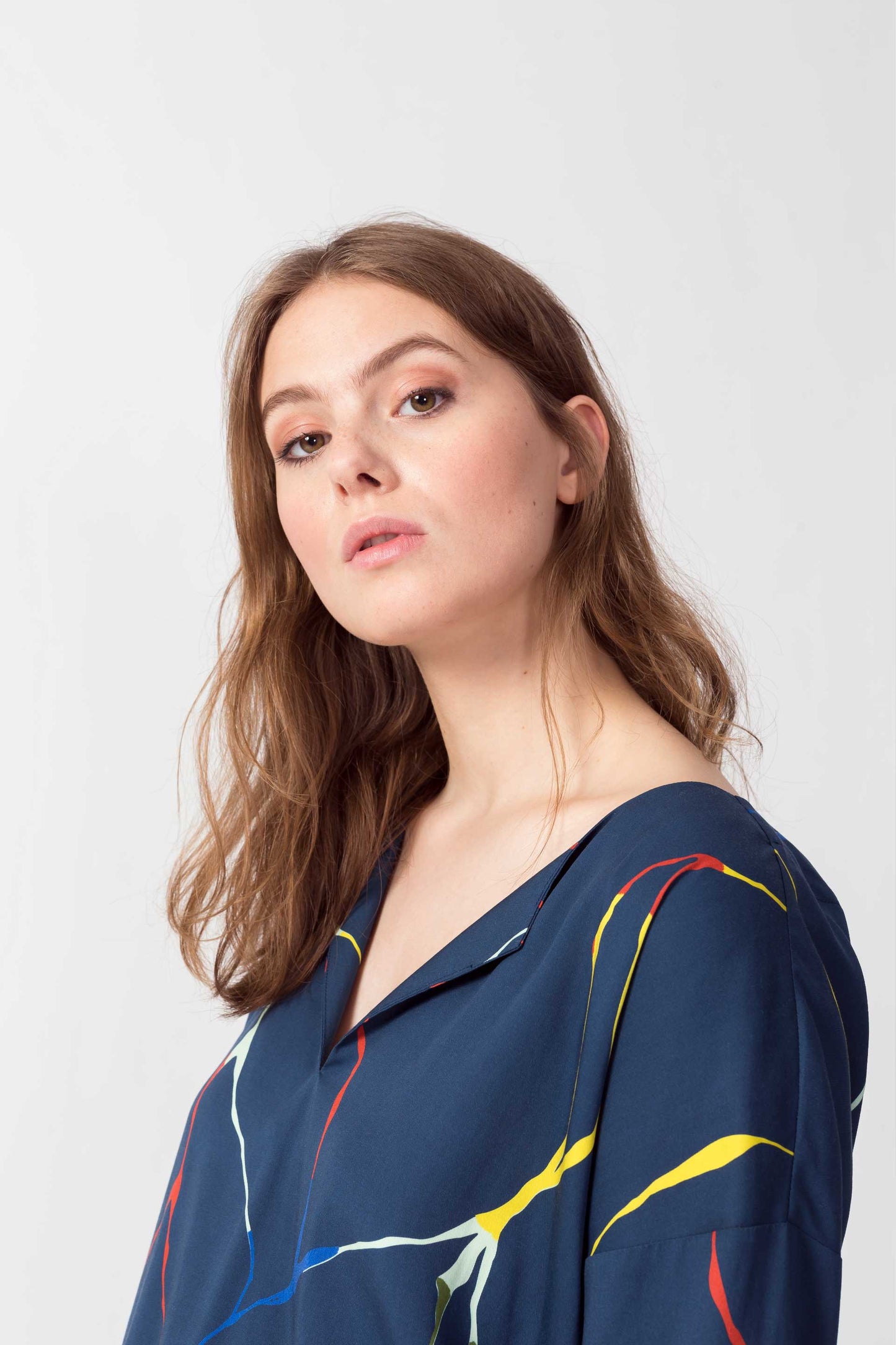 NAIARE WOMEN SHIRT
